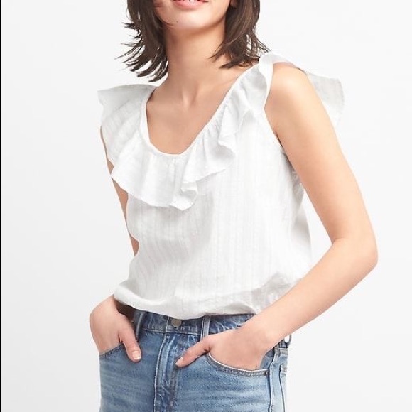 Gap Sleeveless Ruffle V-Neck Top in White size M - Picture 1 of 7
